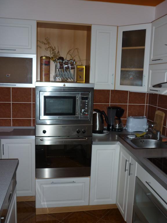Nueva Fiesta Apartment มาเรียอานซเกลาซนี ห้อง รูปภาพ