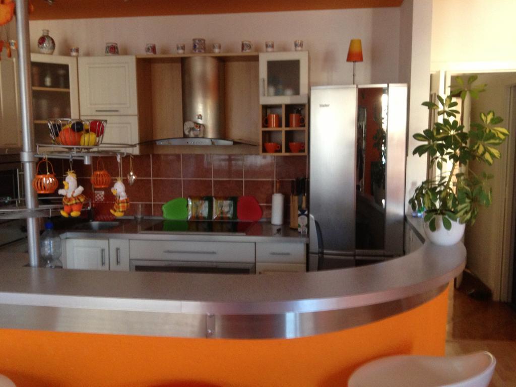 Nueva Fiesta Apartment มาเรียอานซเกลาซนี ภายนอก รูปภาพ